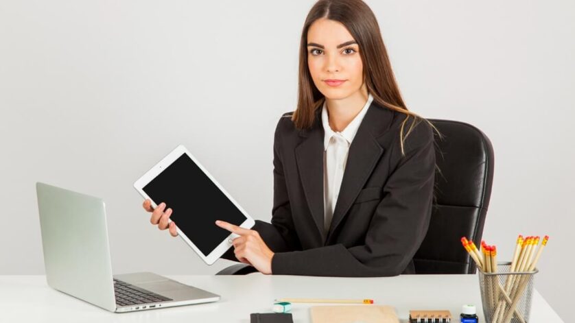 Best Jobs After 10th Pass for Girl Work From Home in 2025