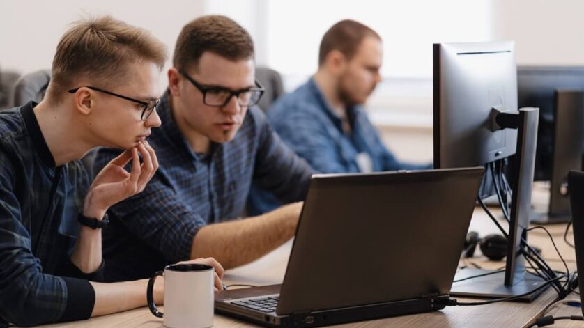 Top Remote Front End Developer Jobs Hiring in 2025