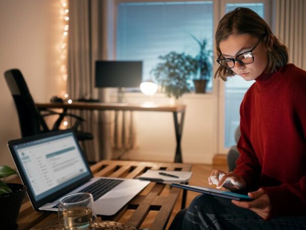 Work From Home Typing Jobs Without Investment: Earn from Day One