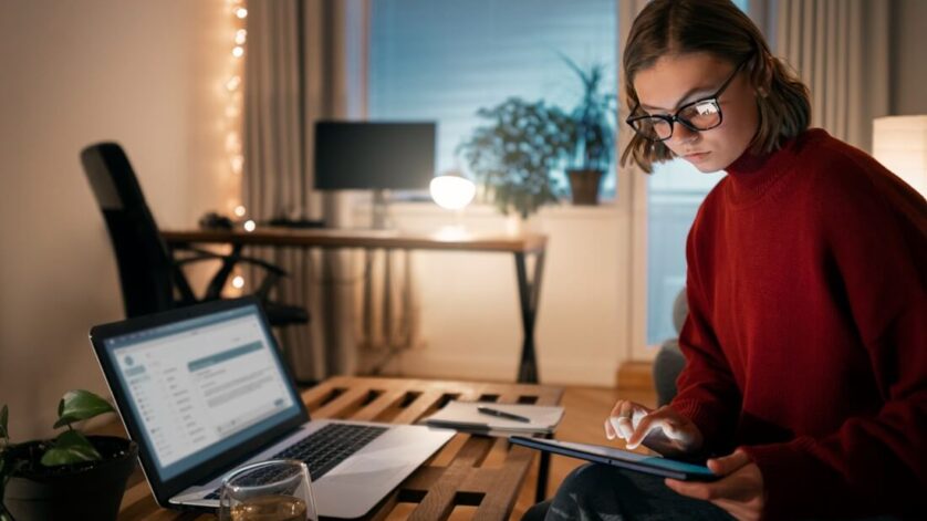 Work From Home Typing Jobs Without Investment: Earn from Day One